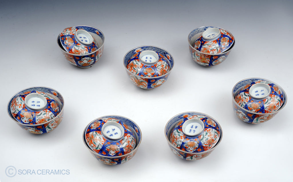 Imari lidded bowls, vivid colors, blue and white